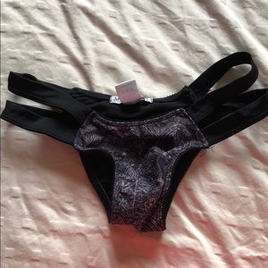 Brandy Melville Swim Bottom